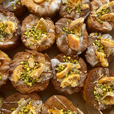 Orange, honey & pistachio bakewell